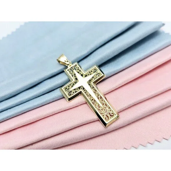 Beautiful 14K Karat Solid Yellow Gold Religious Designer Cross Charm Pendant